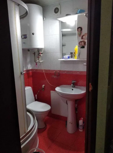 продажа однокомнатной квартиры номер A-174196 в Приморском районе, фото номер 5